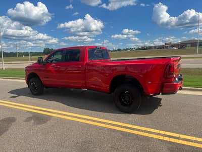 2026 RAM 3500 RAM 3500 LARAMIE CREW CAB 4X4 8' BOX