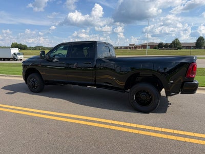 2026 RAM 3500 RAM 3500 LARAMIE CREW CAB 4X4 8' BOX
