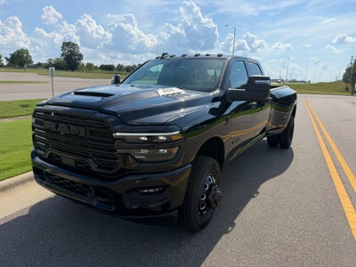 2026 RAM 3500 RAM 3500 LARAMIE CREW CAB 4X4 8' BOX