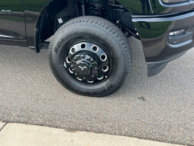 2026 RAM 3500 RAM 3500 LARAMIE CREW CAB 4X4 8' BOX