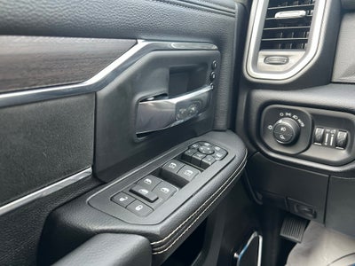2026 RAM 3500 RAM 3500 LARAMIE CREW CAB 4X4 8' BOX