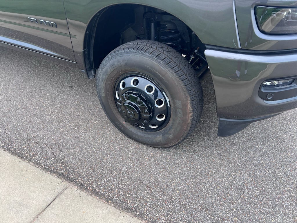 2026 RAM 3500 RAM 3500 LARAMIE CREW CAB 4X4 8' BOX