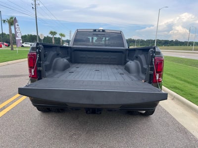 2026 RAM 3500 RAM 3500 LARAMIE CREW CAB 4X4 8' BOX