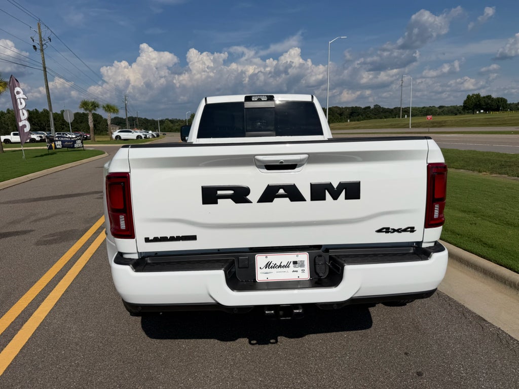 2026 RAM 3500 RAM 3500 LARAMIE CREW CAB 4X4 8' BOX