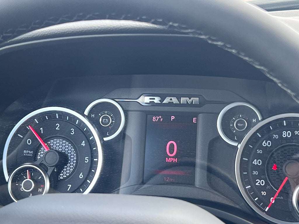 2026 RAM 1500 RAM 1500 BIG HORN CREW CAB 4X2 5'7' BOX