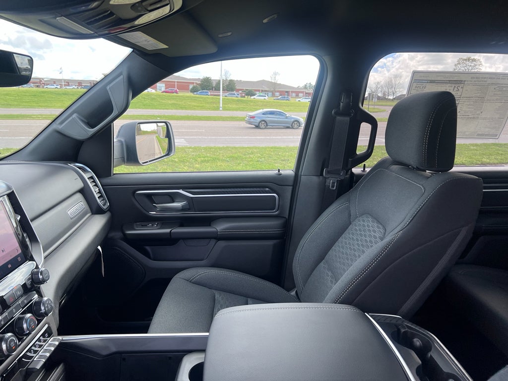 2026 RAM 1500 RAM 1500 BIG HORN CREW CAB 4X2 5'7' BOX