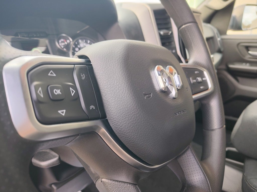 2026 RAM 1500 RAM 1500 EXPRESS CREW CAB 4X2 5'7' BOX