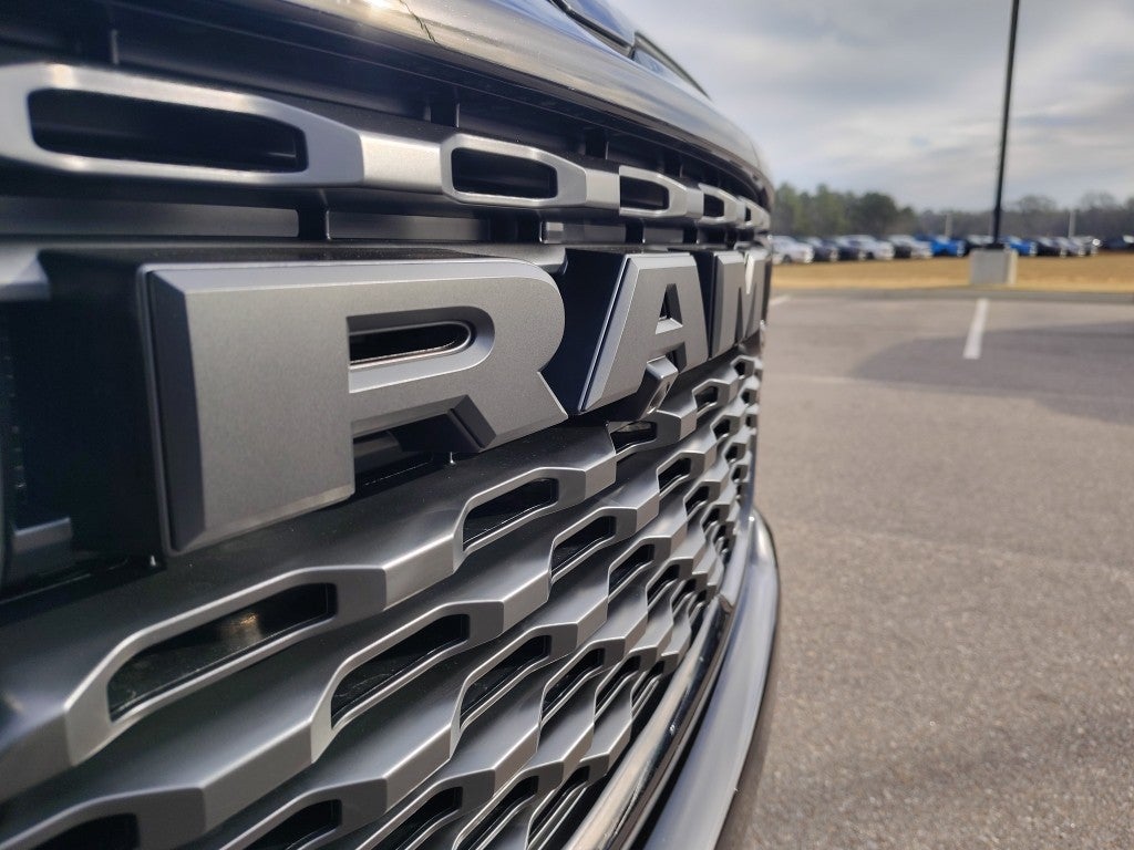 2026 RAM 1500 RAM 1500 EXPRESS CREW CAB 4X2 5'7' BOX