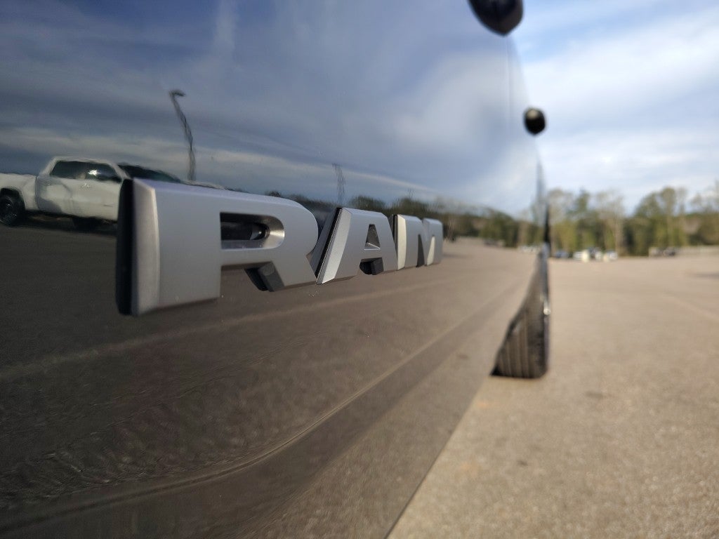 2026 RAM 1500 RAM 1500 EXPRESS CREW CAB 4X2 5'7' BOX