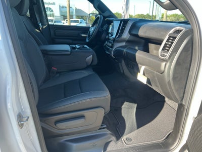 2027 RAM 1500 RAM 1500 EXPRESS CREW CAB 4X2 5'7' BOX
