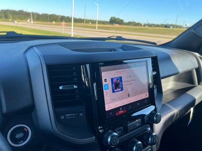 2027 RAM 1500 RAM 1500 EXPRESS CREW CAB 4X2 5'7' BOX