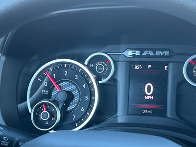 2027 RAM 1500 RAM 1500 EXPRESS CREW CAB 4X2 5'7' BOX