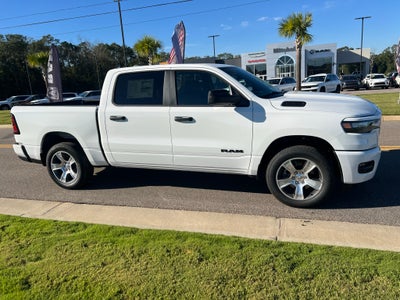 2027 RAM 1500 RAM 1500 EXPRESS CREW CAB 4X2 5'7' BOX