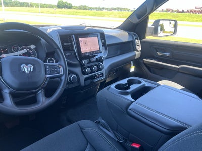 2026 RAM 1500 RAM 1500 EXPRESS CREW CAB 4X2 5'7' BOX