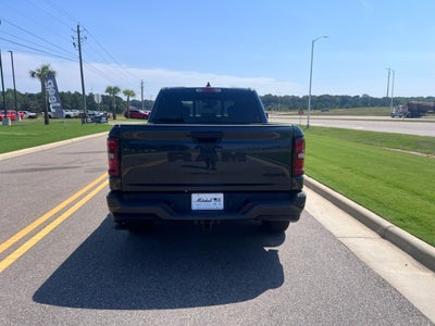 2026 RAM 1500 RAM 1500 EXPRESS CREW CAB 4X4 5'7' BOX