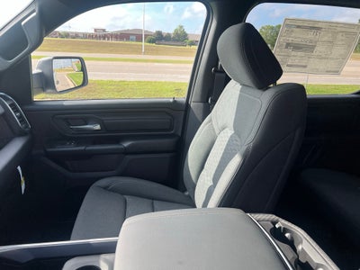 2026 RAM 1500 RAM 1500 EXPRESS CREW CAB 4X4 5'7' BOX