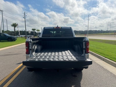 2026 RAM 1500 RAM 1500 EXPRESS CREW CAB 4X4 5'7' BOX