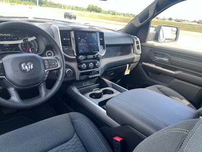 2026 RAM 1500 RAM 1500 EXPRESS CREW CAB 4X4 5'7' BOX