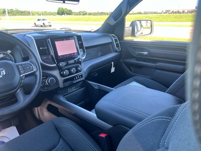 2026 RAM 1500 RAM 1500 EXPRESS CREW CAB 4X4 5'7' BOX