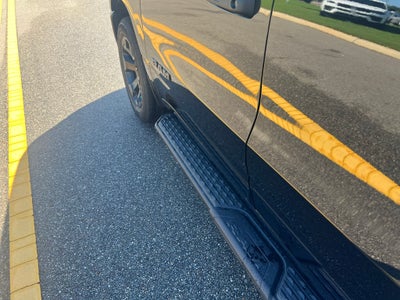 2027 RAM 1500 RAM 1500 EXPRESS CREW CAB 4X4 5'7' BOX