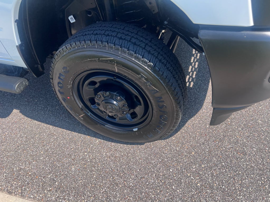 2026 RAM 2500 RAM 2500 TRADESMAN CREW CAB 4X4 6'4' BOX