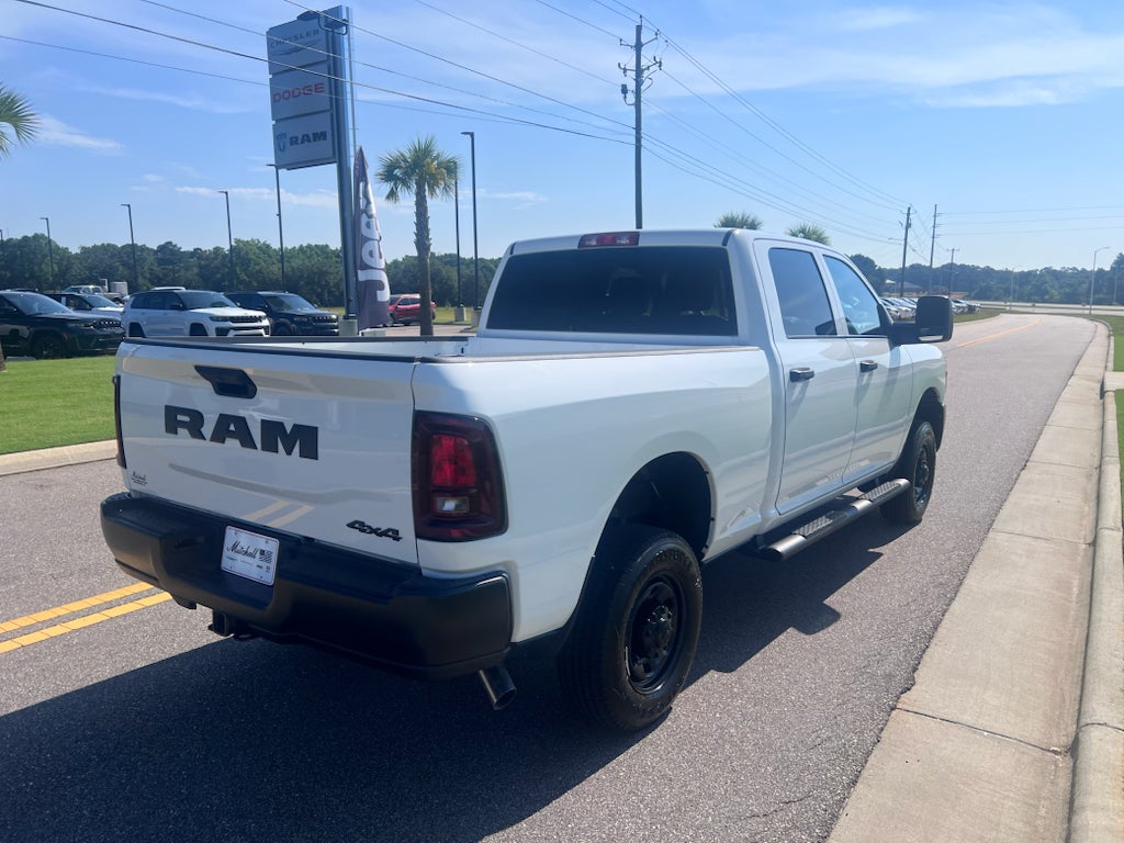 2026 RAM 2500 RAM 2500 TRADESMAN CREW CAB 4X4 6'4' BOX