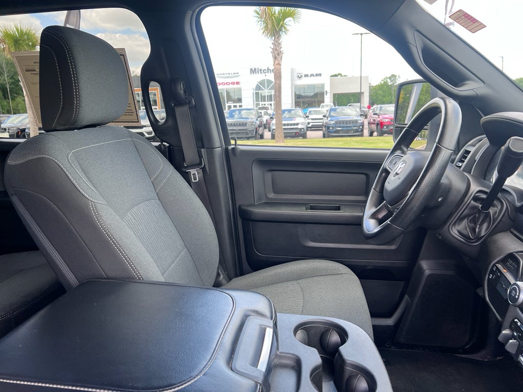 2024 RAM 2500 Tradesman Crew Cab 4x4 6'4' Box