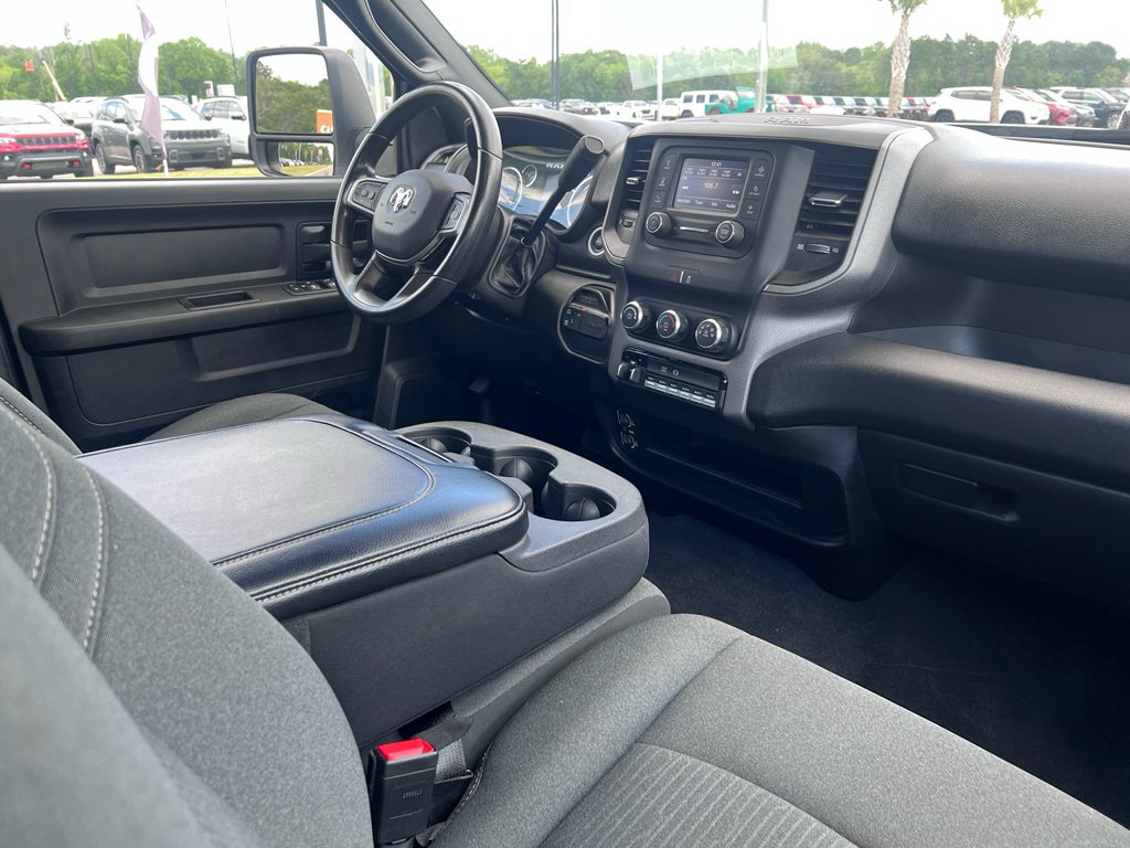 2024 RAM 2500 Tradesman Crew Cab 4x4 6'4' Box