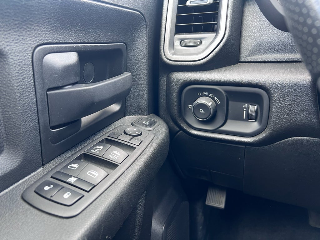 2024 RAM 2500 Tradesman Crew Cab 4x4 6'4' Box