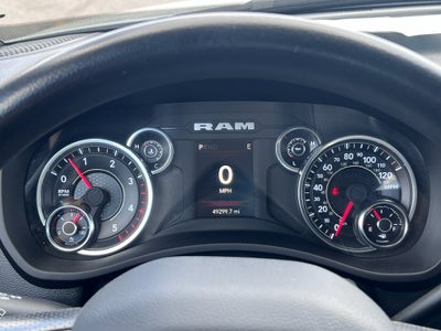 2024 RAM 2500 Tradesman Crew Cab 4x4 6'4' Box