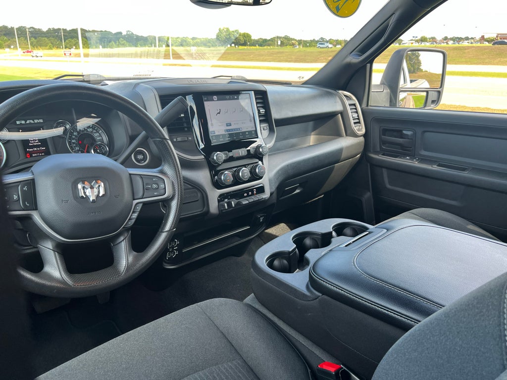 2024 RAM 2500 Tradesman Crew Cab 4x4 6'4' Box