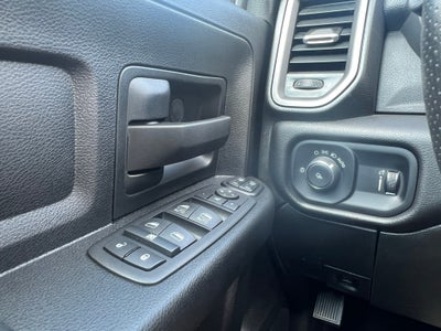 2024 RAM 2500 Tradesman Crew Cab 4x4 6'4' Box
