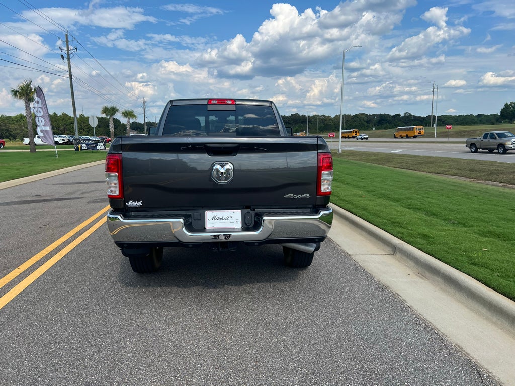 2024 RAM 2500 Tradesman Crew Cab 4x4 6'4' Box