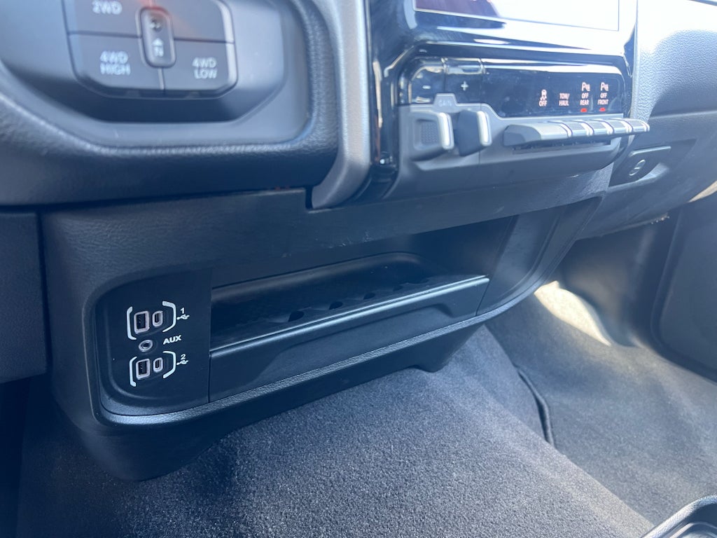 2026 RAM 2500 Big Horn Crew Cab 4x4 6'4' Box