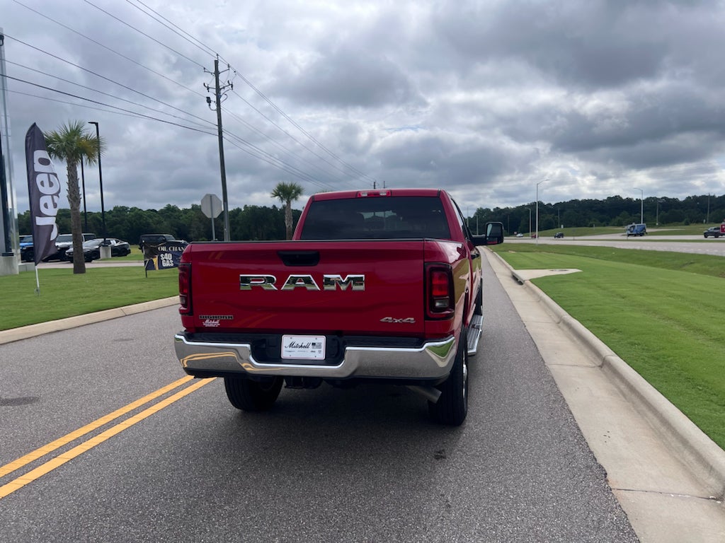 2026 RAM 2500 Big Horn Crew Cab 4x4 6'4' Box
