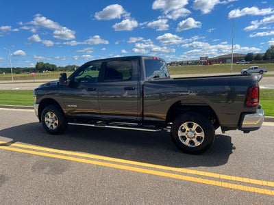 2026 RAM 2500 Big Horn Crew Cab 4x4 6'4' Box