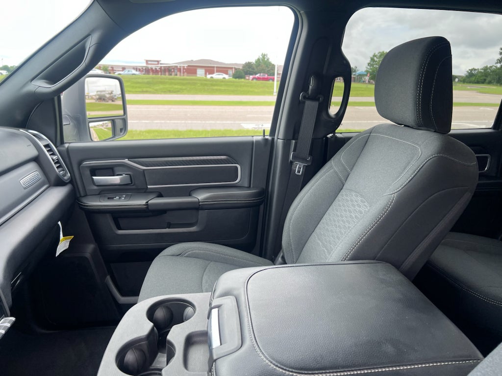2026 RAM 2500 Big Horn Crew Cab 4x4 6'4' Box