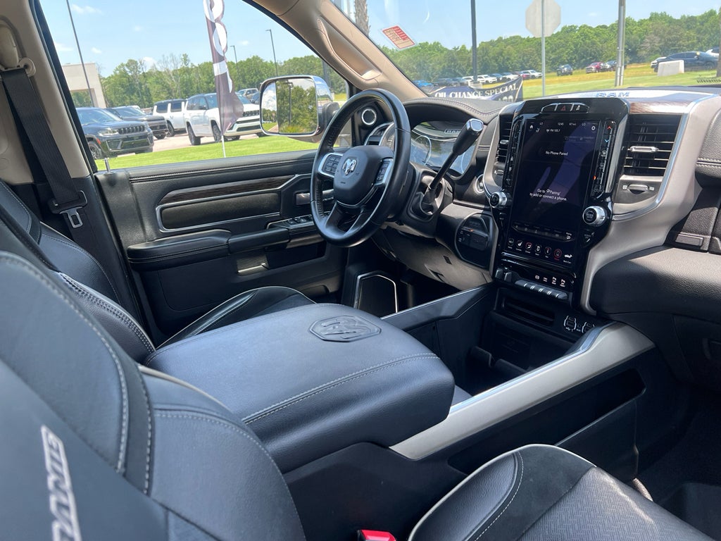 2021 RAM 2500 Laramie Crew Cab 4x4 6'4' Box