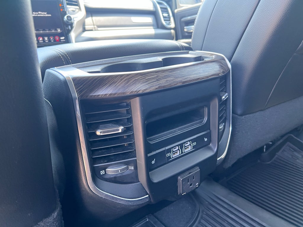 2021 RAM 2500 Laramie Crew Cab 4x4 6'4' Box
