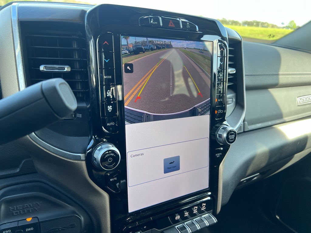 2024 RAM 2500 Laramie Crew Cab 4x4 6'4' Box