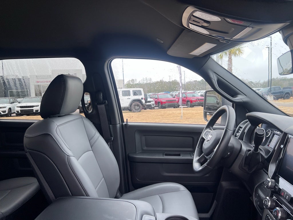 2026 RAM 3500 Chassis RAM 3500 TRADESMAN CREW CAB CHASSIS 4X4 60' CA