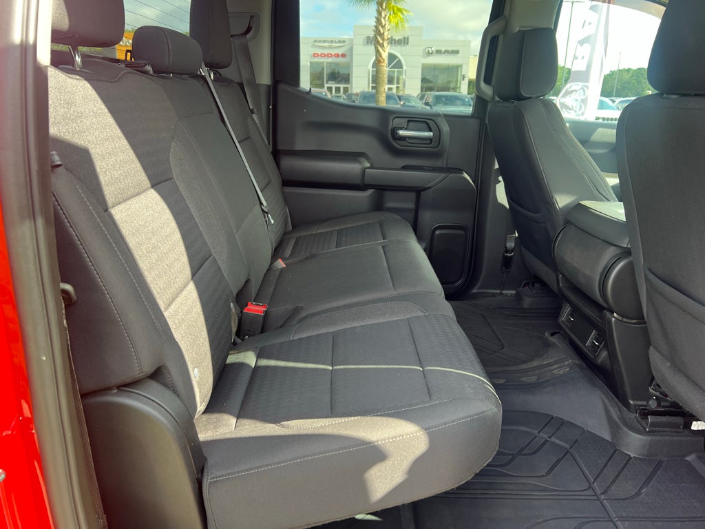 2022 Chevrolet Silverado 4WD Crew Cab Standard Bed Custom Trail Boss