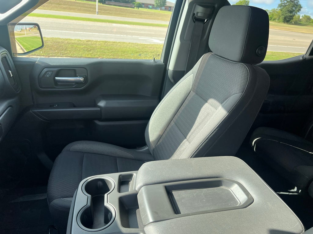 2022 Chevrolet Silverado 4WD Crew Cab Standard Bed Custom Trail Boss