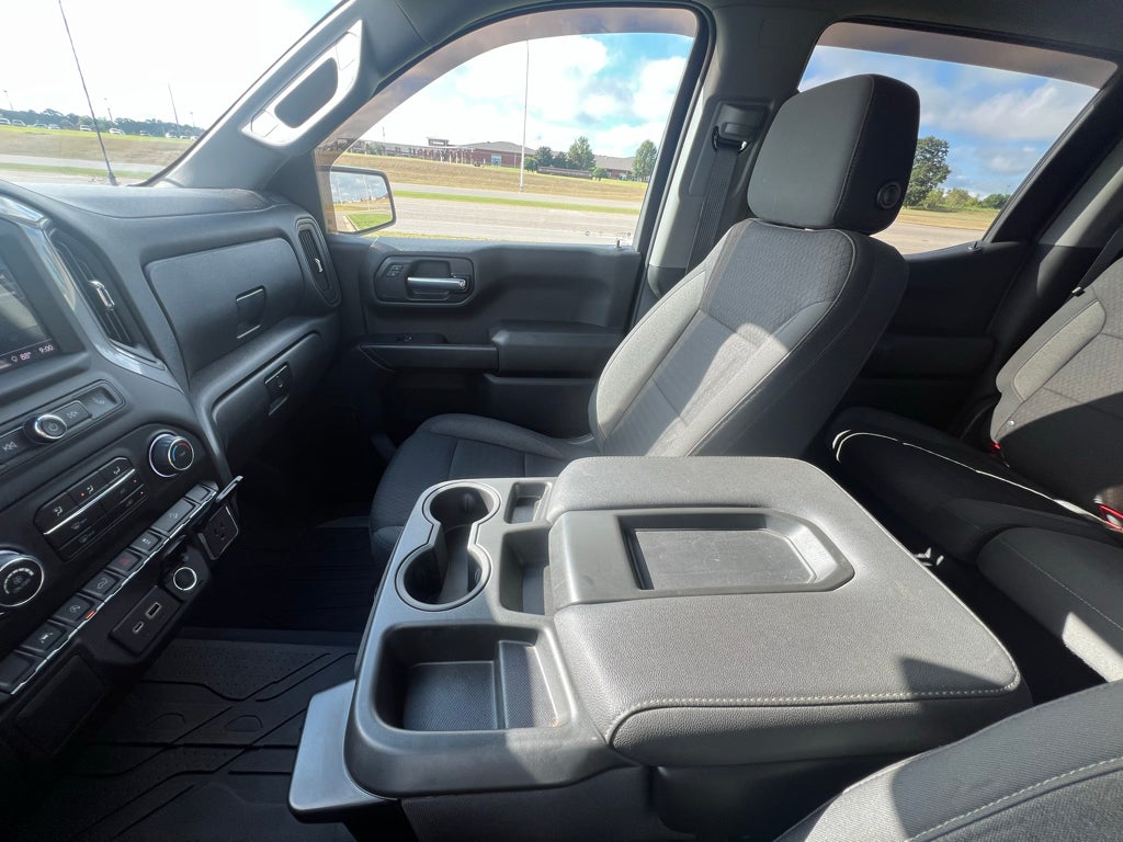 2022 Chevrolet Silverado 4WD Crew Cab Standard Bed Custom Trail Boss