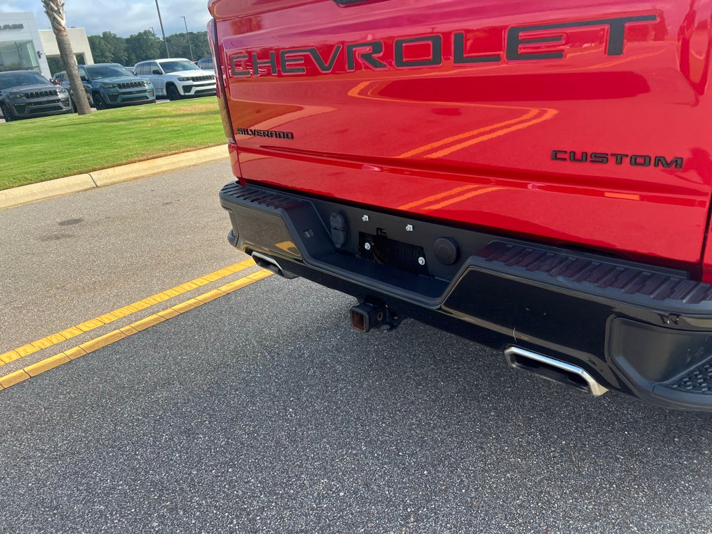 2022 Chevrolet Silverado 4WD Crew Cab Standard Bed Custom Trail Boss