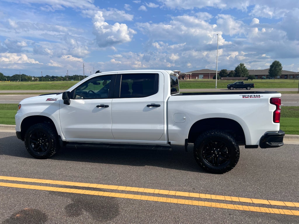 2024 Chevrolet Silverado 4WD Crew Cab Short Bed LT Trail Boss