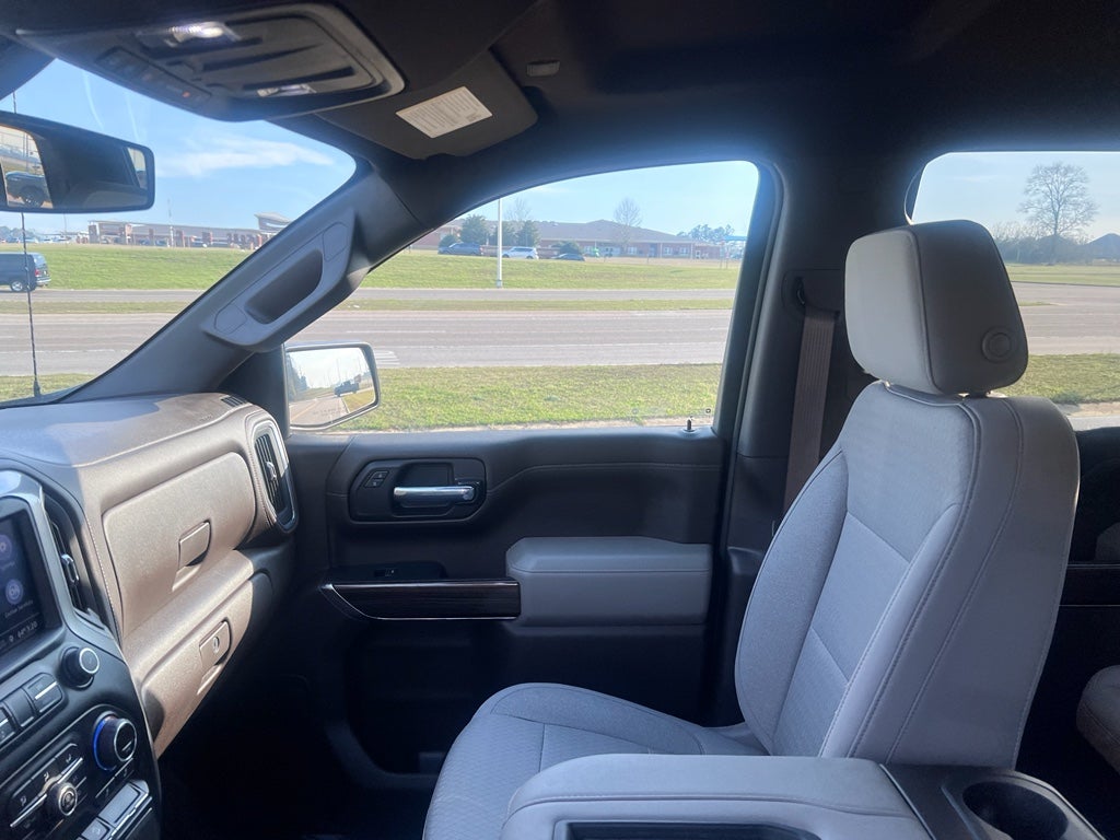 2021 Chevrolet Silverado 4WD Crew Cab Short Bed RST