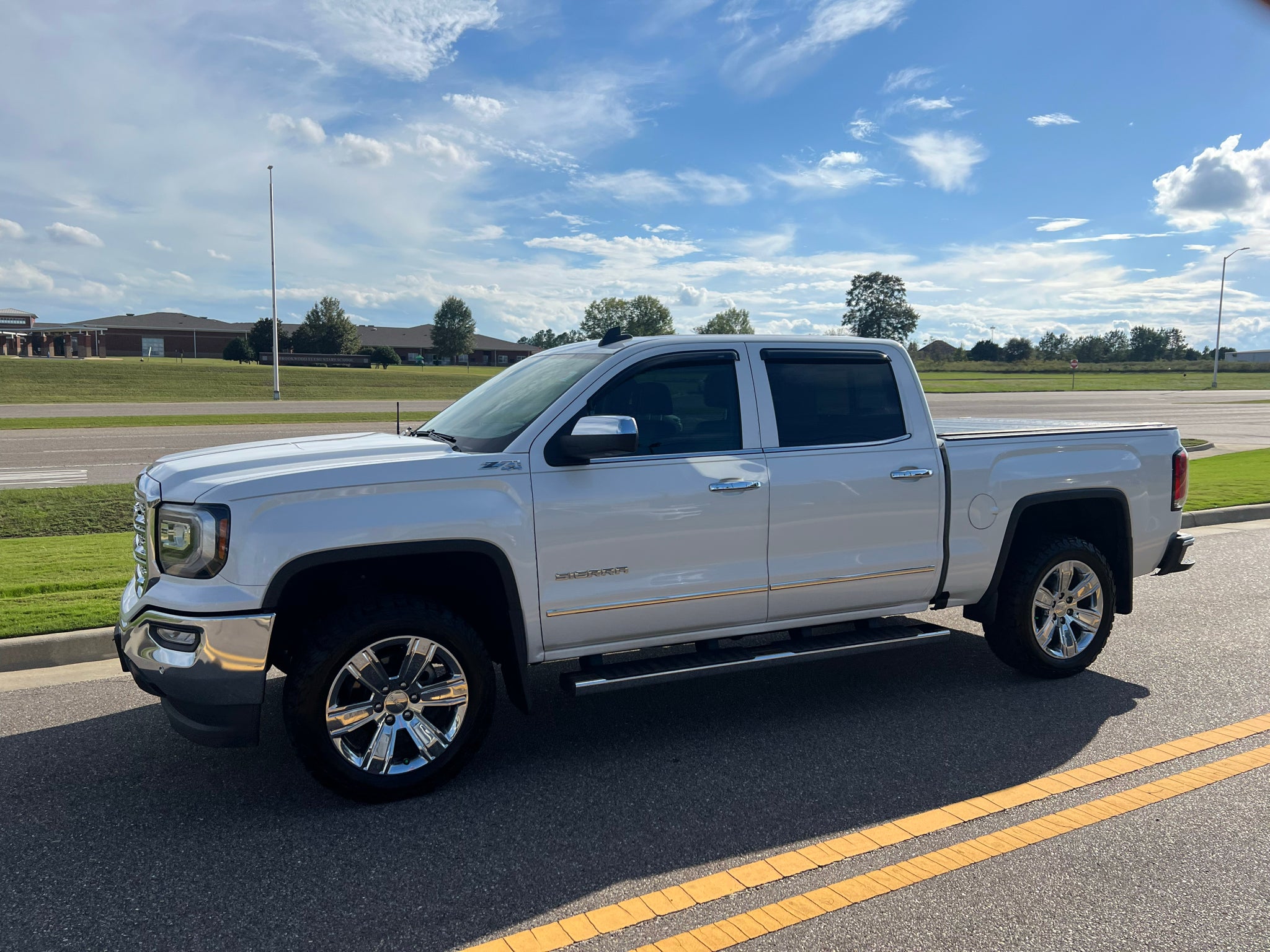2018 GMC Sierra SLT