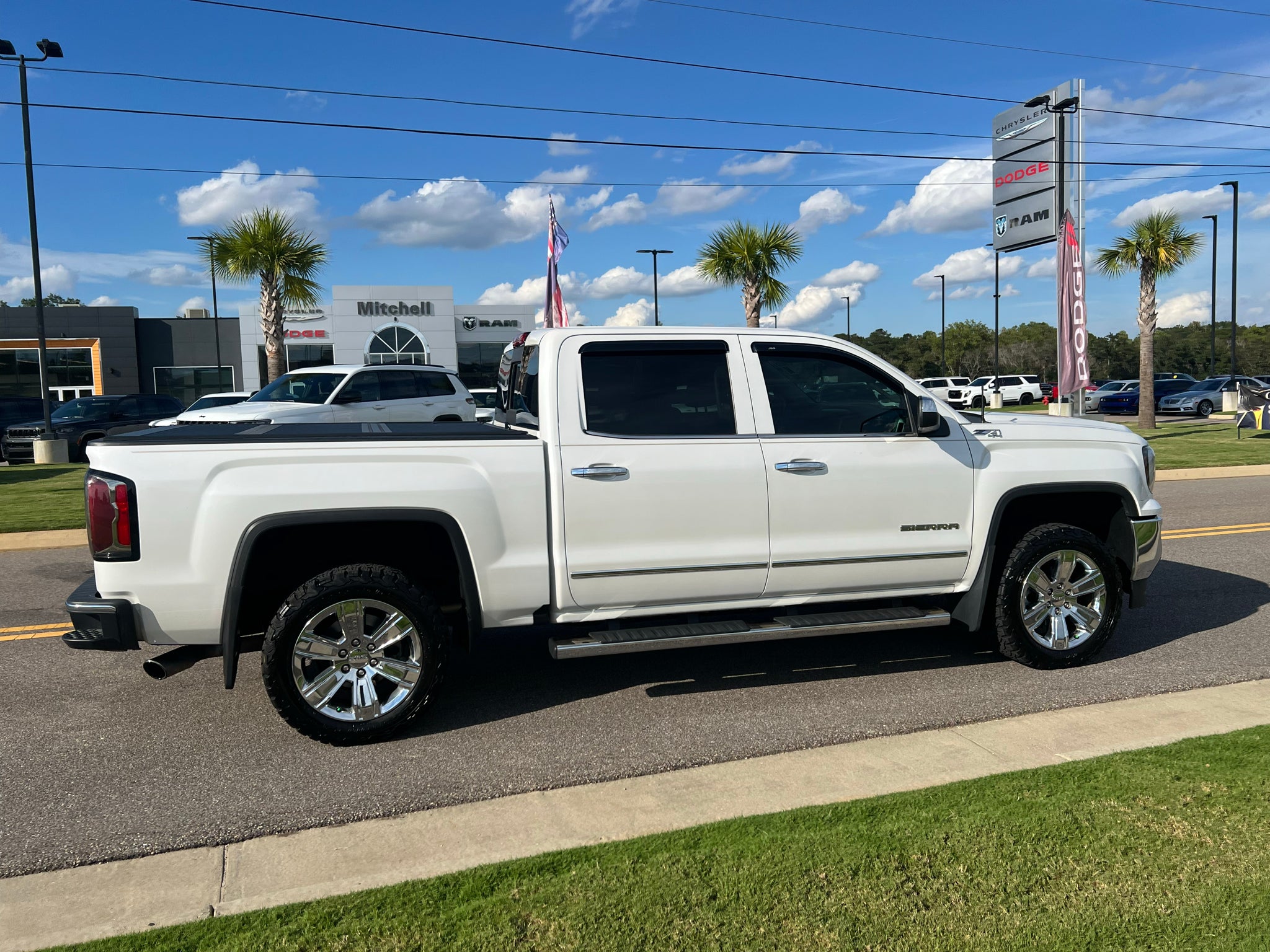 2018 GMC Sierra SLT