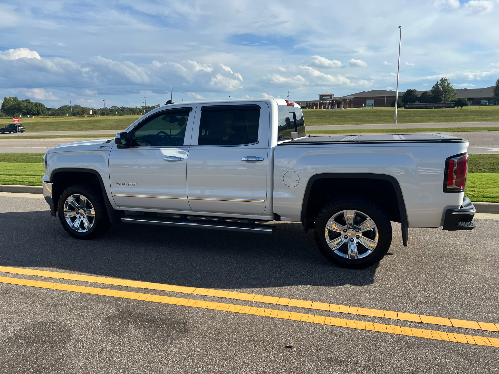 2018 GMC Sierra SLT